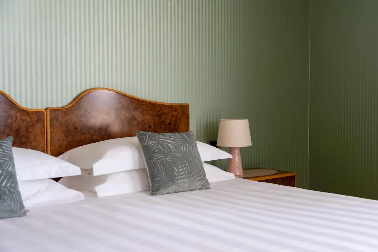 Perugia Park Hotel 4*,  Italy