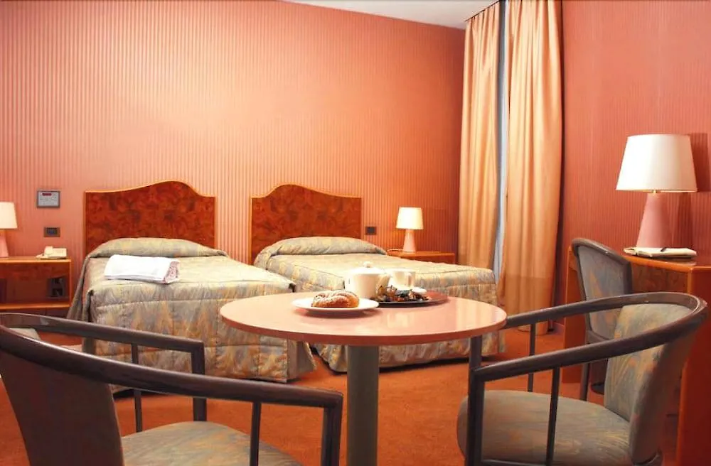 Perugia Park Hotel 4*,  Italy